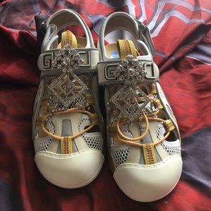 Gucci Logo-embellished color-block leather and mesh sandals